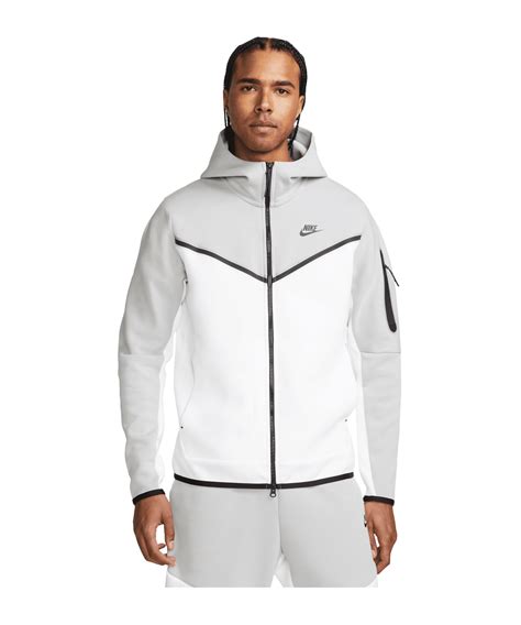 herren nike tech anzug